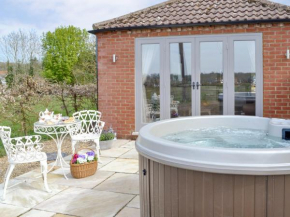 Hares Home - Uk10757